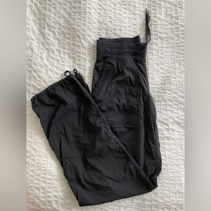 Lululemon dance studio pant | size 6 | black